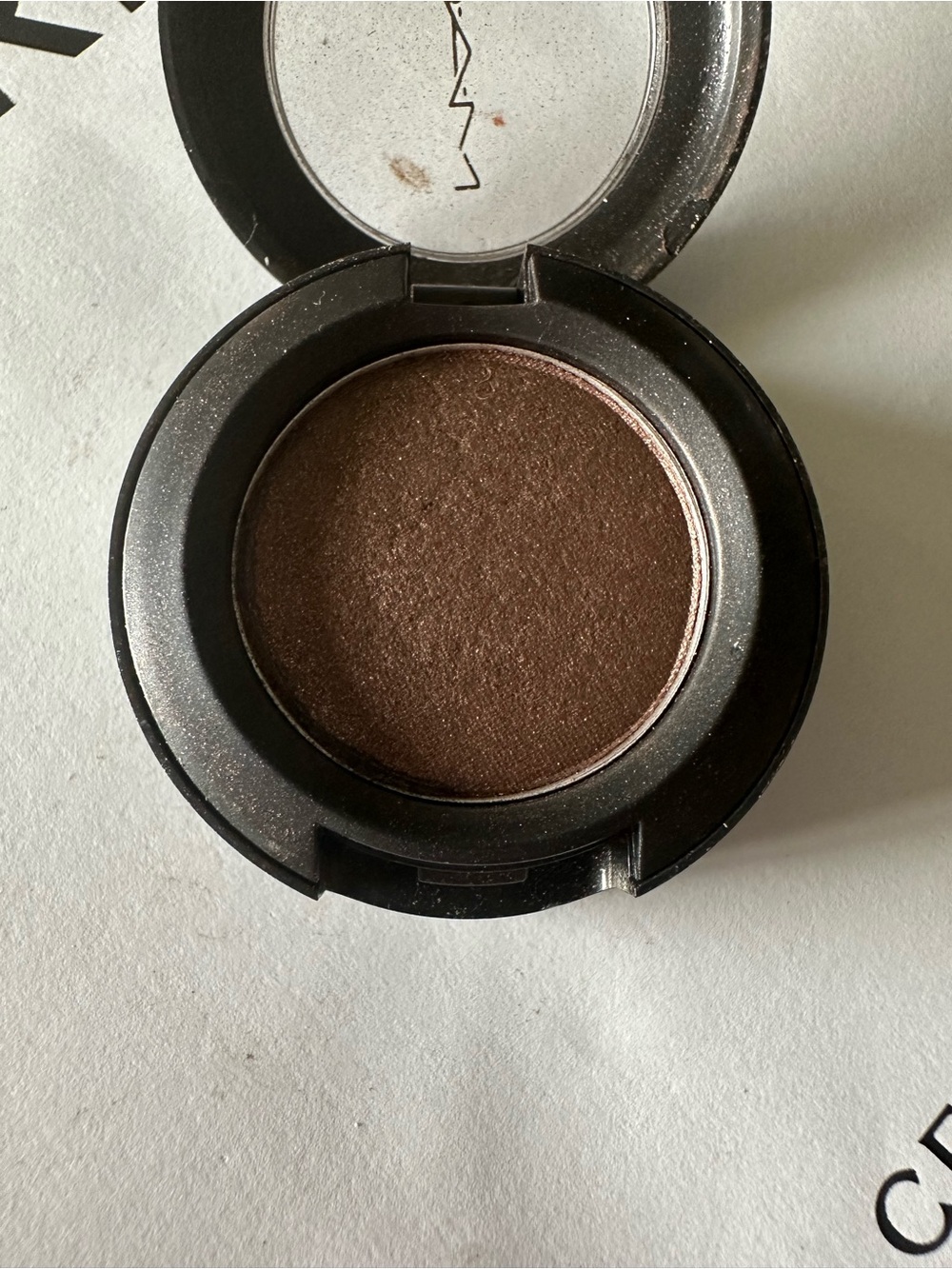 MAC Cosmetics Single Eyeshadow — Shimmery Bronze